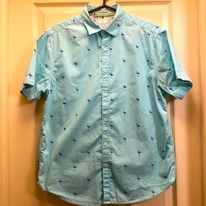 Men’s Denim and Flower Ricky Singh short sleeved button down shirt.